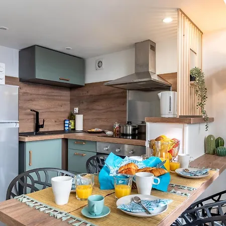 Daire Calliopee By Kleidos - Magnifique Duplex, Gros Horloge *