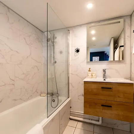 Calliopee By Kleidos - Magnifique Duplex, Gros Horloge *