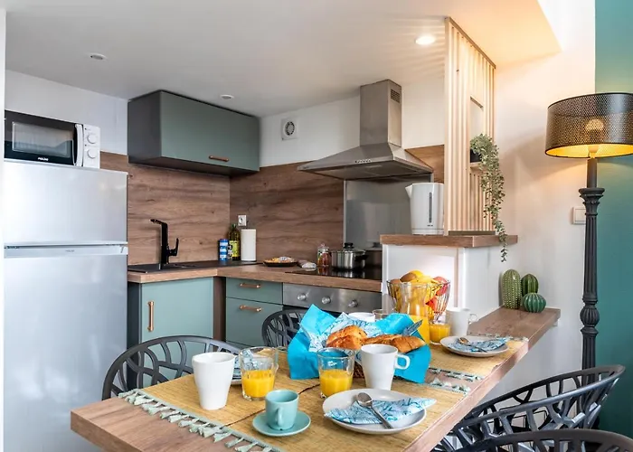 Apartment Calliopee By Kleidos - Magnifique Duplex, Gros Horloge *