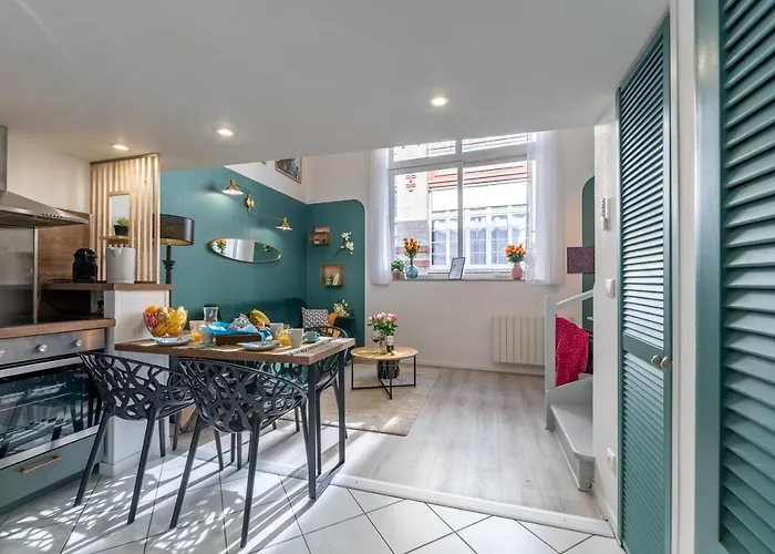 Calliopee By Kleidos - Magnifique Duplex, Gros Horloge Apartment *