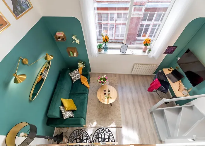 Calliopee By Kleidos - Magnifique Duplex, Gros Horloge *