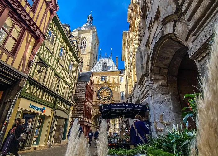 Calliopee By Kleidos - Magnifique Duplex, Gros Horloge Apartment